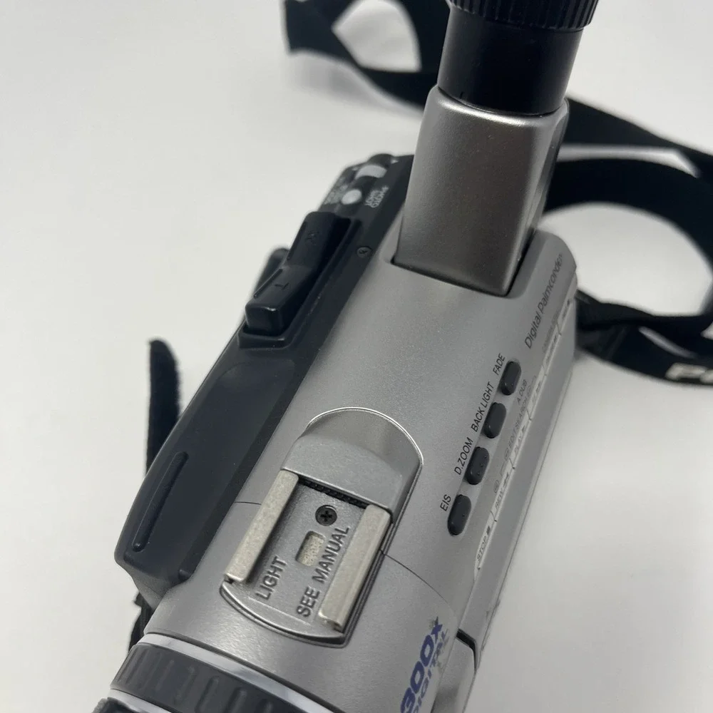 PANASONIC PV-DV100D Digital Palmcorder, UNTESTED, AS IS (No Battery/Charger)‎